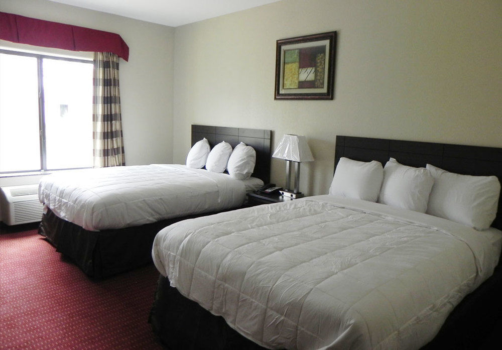 Yorktown Inn And Suites Экстерьер фото